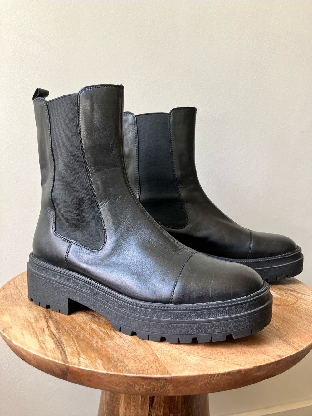 Sam Edelman | Wellington Leather Lug Sole Chelsea Boot